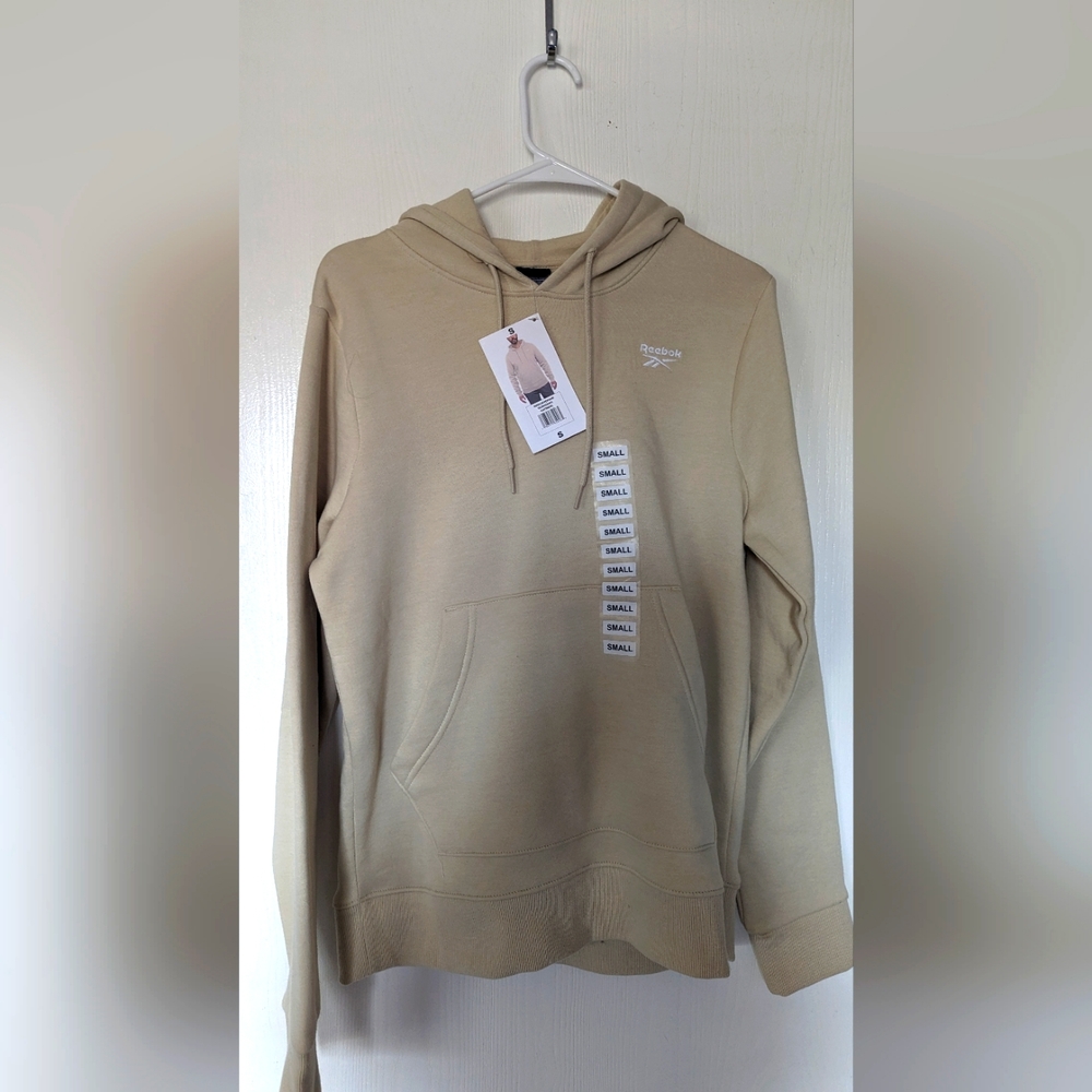 Never worn men's Reebok hoodie and joggers